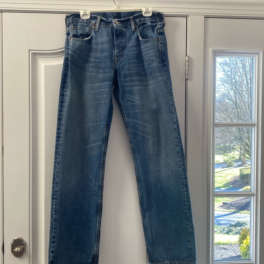 Levi 569 Jeans. Size 32x36.